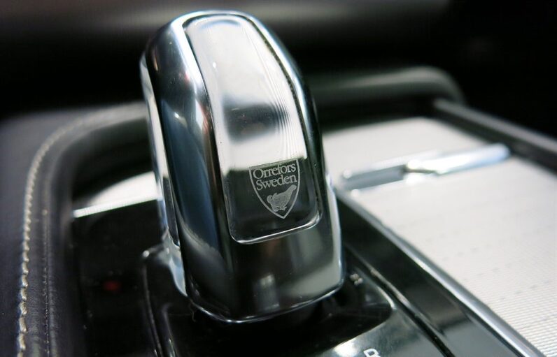 
								2019 Volvo XC90 T8 AWD TE R-Design 7 Seats Air suspension Leather full									