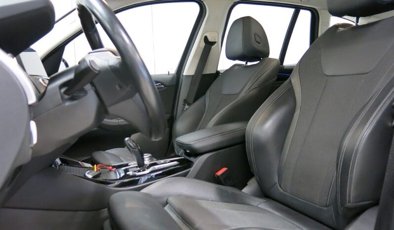 
								2021 BMW X3 xDrive 20d 190hp Aut. Navi V-Wheel full									