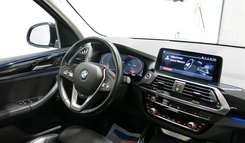 
								2021 BMW X3 xDrive 20d 190hp Aut. Navi V-Wheel full									