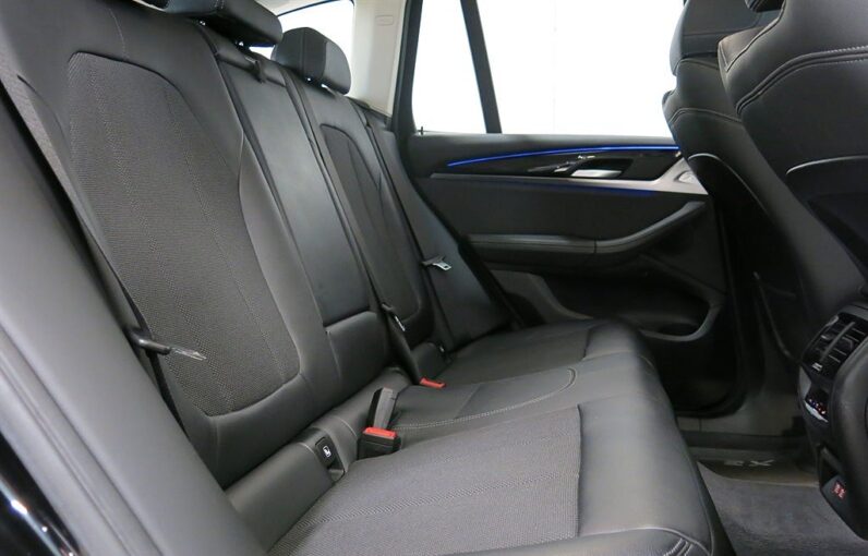 
								2021 BMW X3 xDrive 20d 190hp Aut. Navi V-Wheel full									