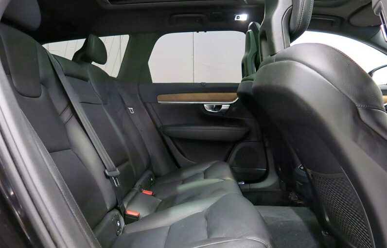 
								2019 Volvo V90 D4 AWD 190hp Aut. Inscription Sound build full									