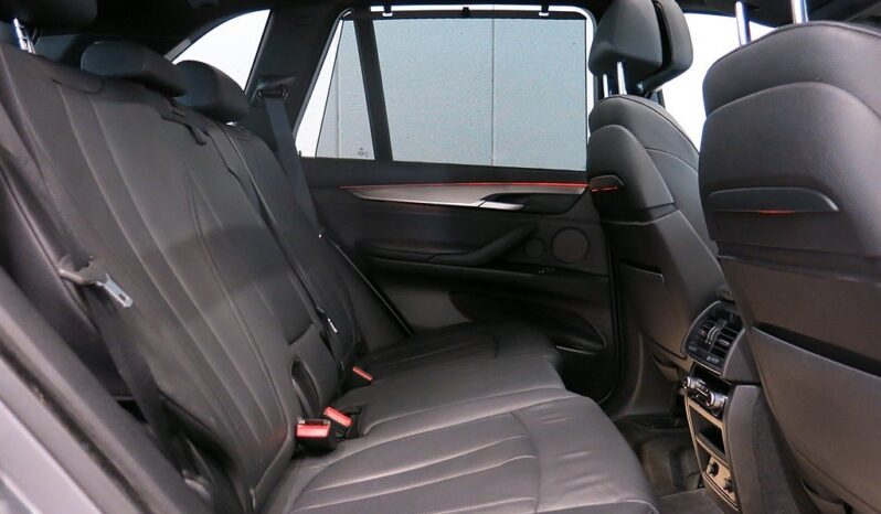 
								2014 BMW X5 M50d xDrive 381hp Navi V-Wheels full									