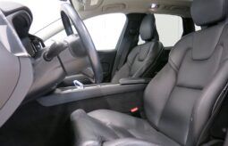 2022 Volvo XC60 T6 AWD PHEV B 340hp Leather Panorama