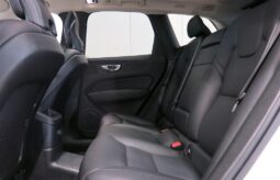 2022 Volvo XC60 T6 AWD PHEV B 340hp Leather Panorama