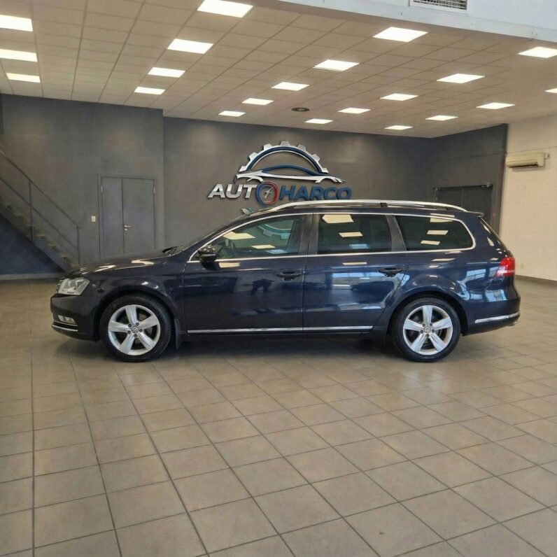 
								2014 Volkswagen Passat 2.0 TDI 170hp DSG Leather full									