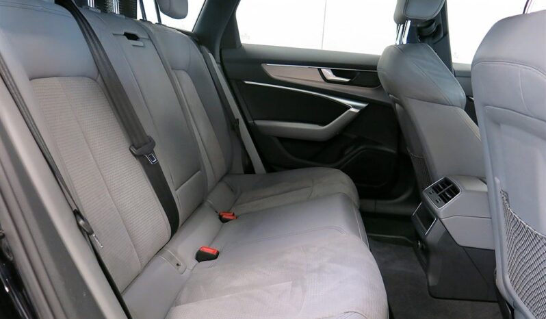 
								2021 Audi A6 40 TDI Quattro 204hp S Line V-Wheel Heater Aut full									