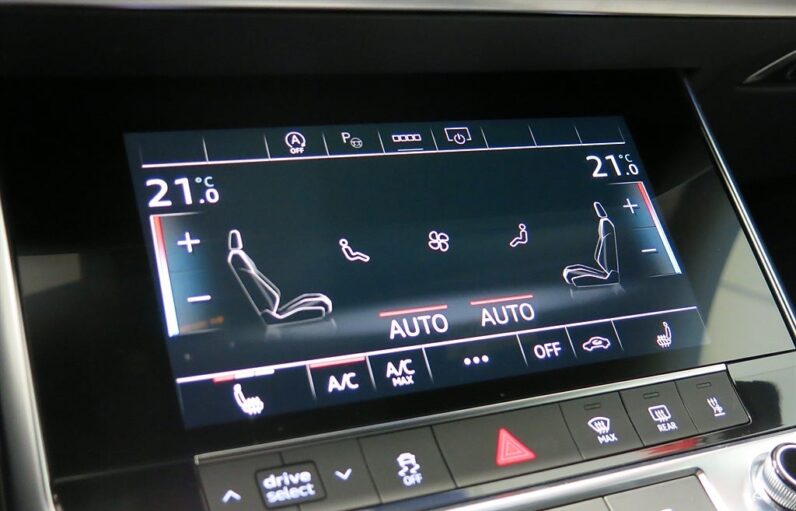 
								2021 Audi A6 40 TDI Quattro 204hp S Line V-Wheel Heater Aut full									