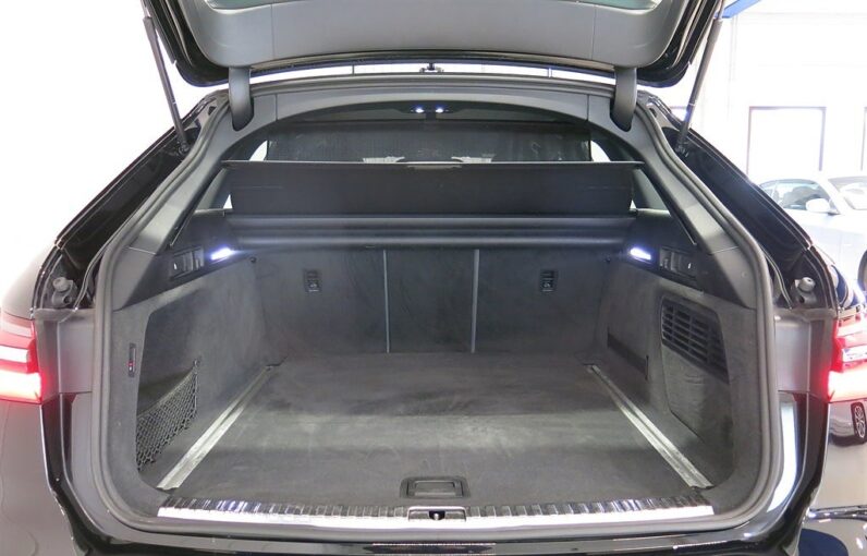 
								2021 Audi A6 40 TDI Quattro 204hp S Line V-Wheel Heater Aut full									